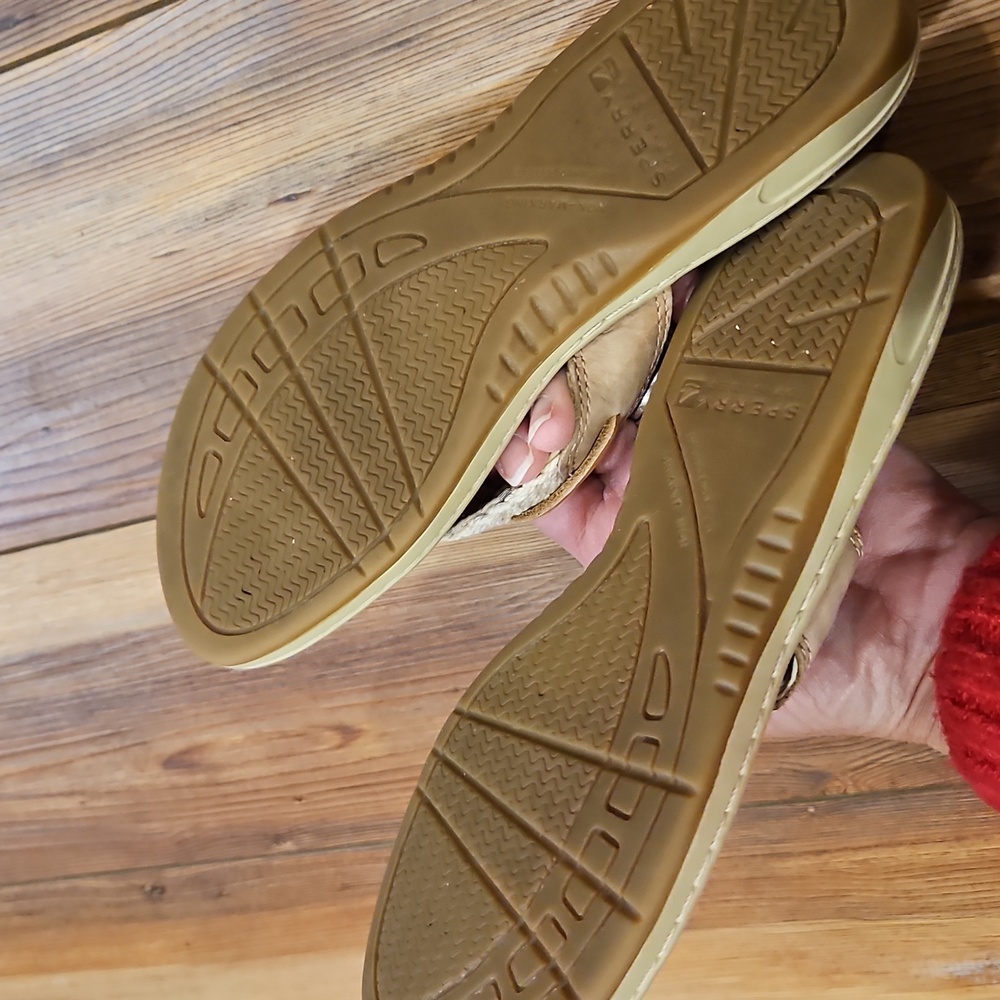 Sperry Tan and Cream Sandals - Picture 3 of 5
